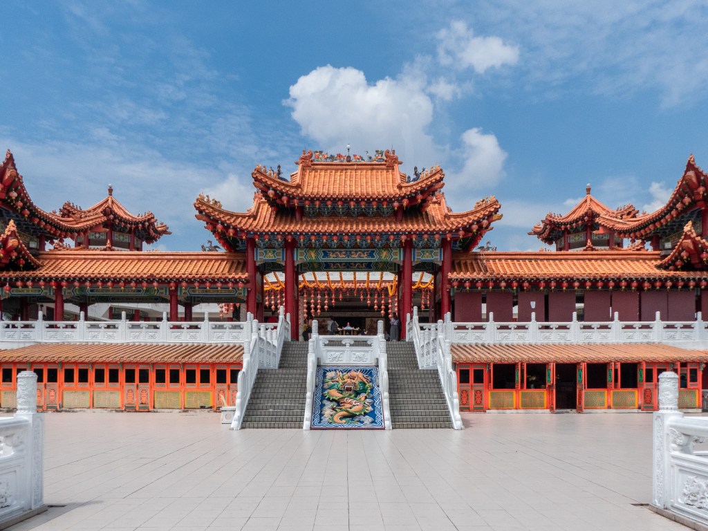 thean hou temple blue sky KL