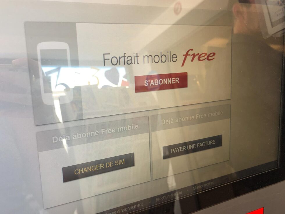 Forfaits Free Mobile : la carte SIM arrive - Terrafemina