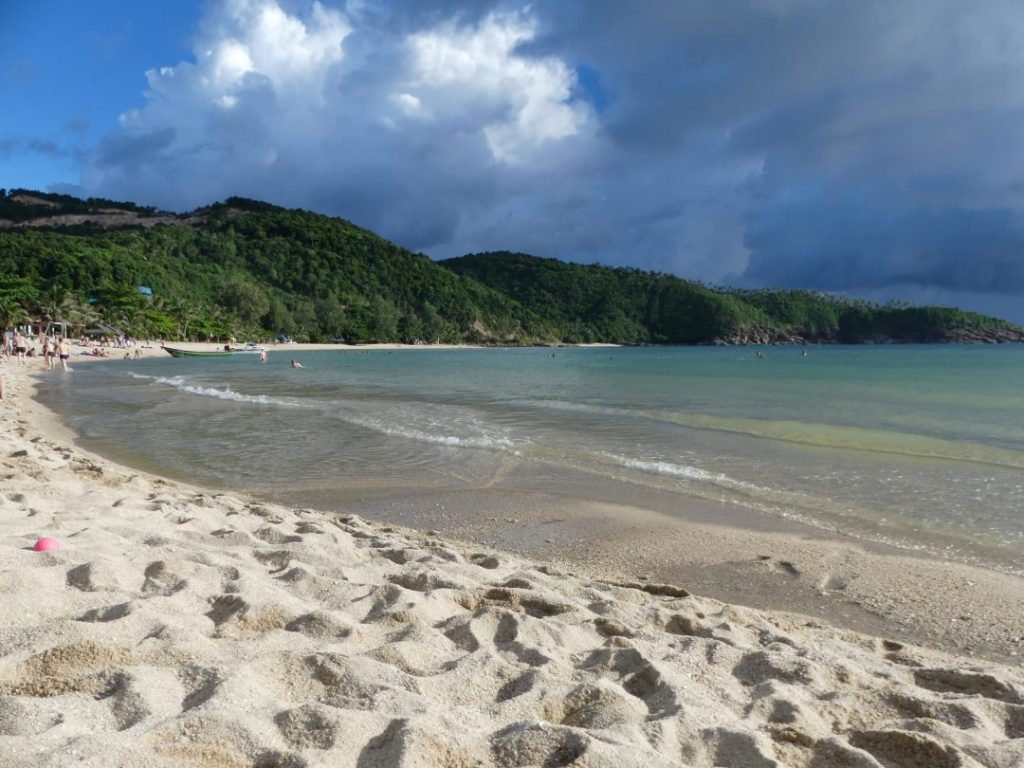 koh phangan beach with stormy skies