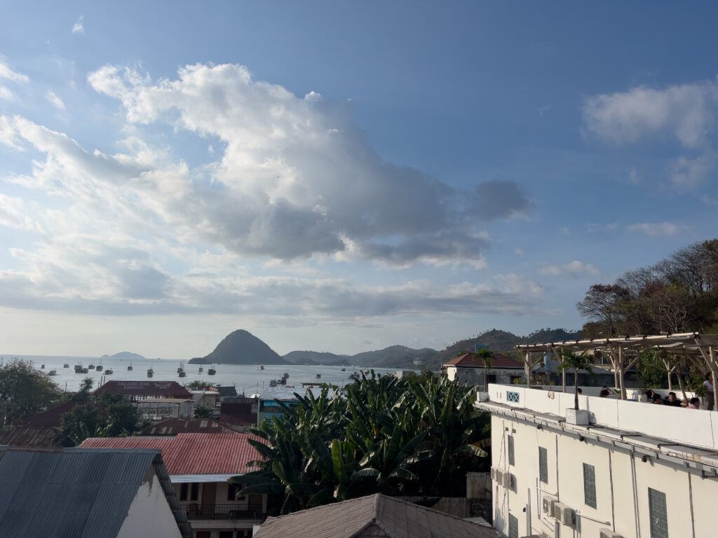 Komodo Lodge Hotel Labuan Bajo Rooftop seaview