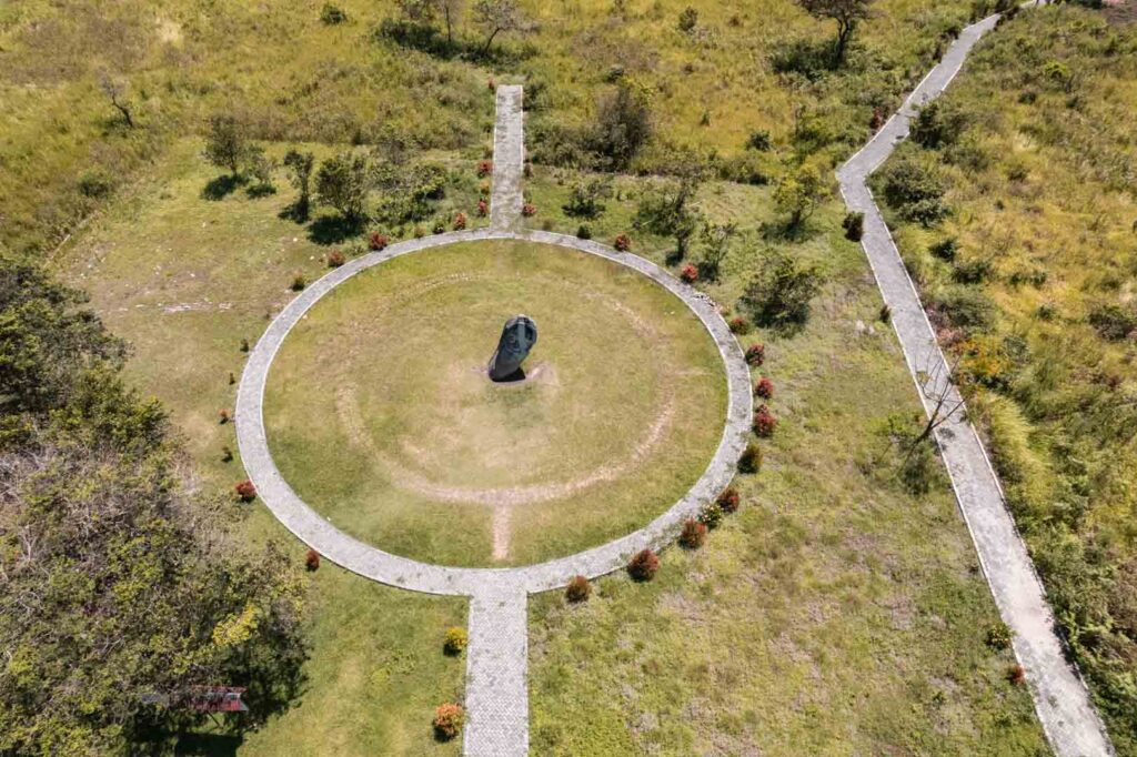 megaliths bada valley central sulawesi Tentena