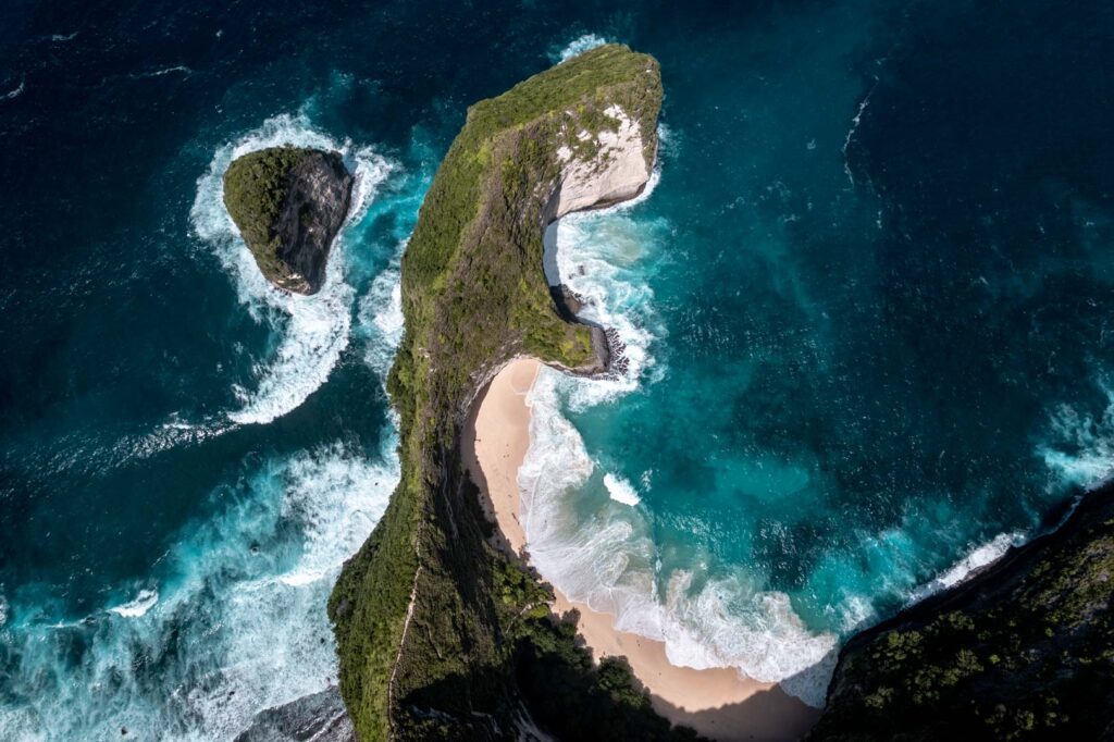 Kelingking beach worst time to visit Bali droneshot 