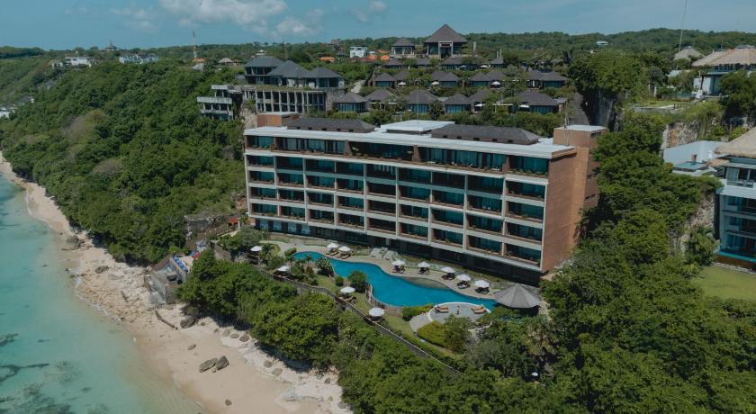 beach hotel pool bali bukit