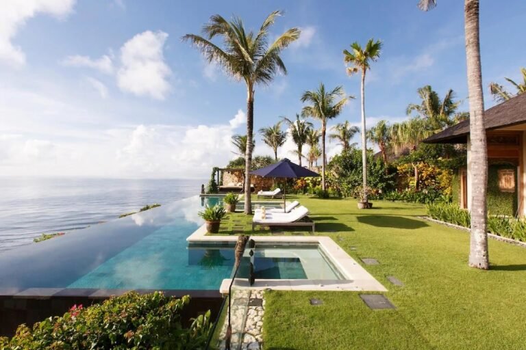 16 Incredible Beach Accommodations In Uluwatu, Bali 2024