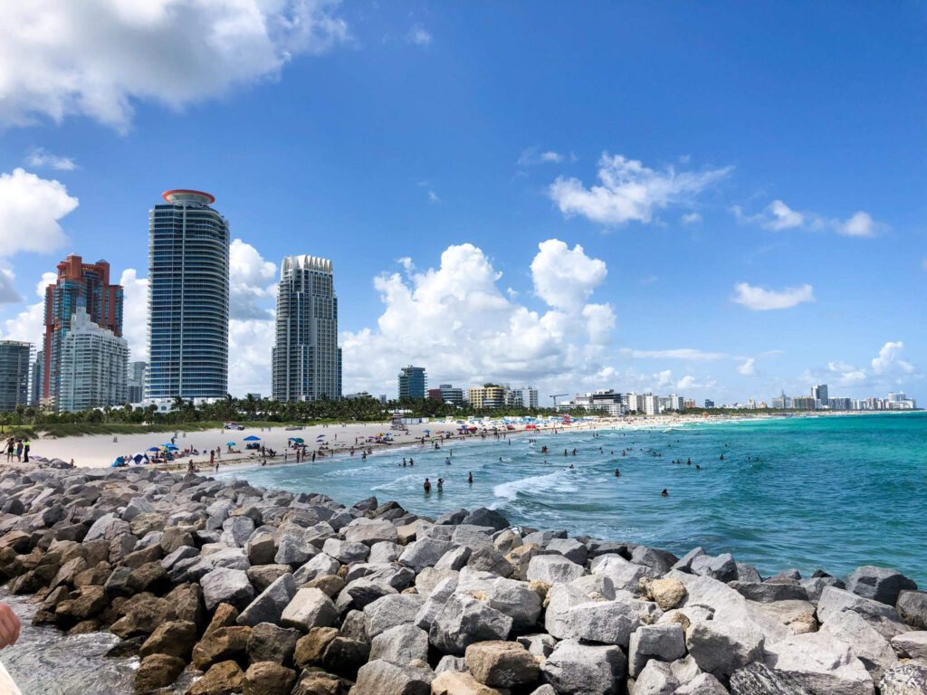 miami south pointe park skyline beach