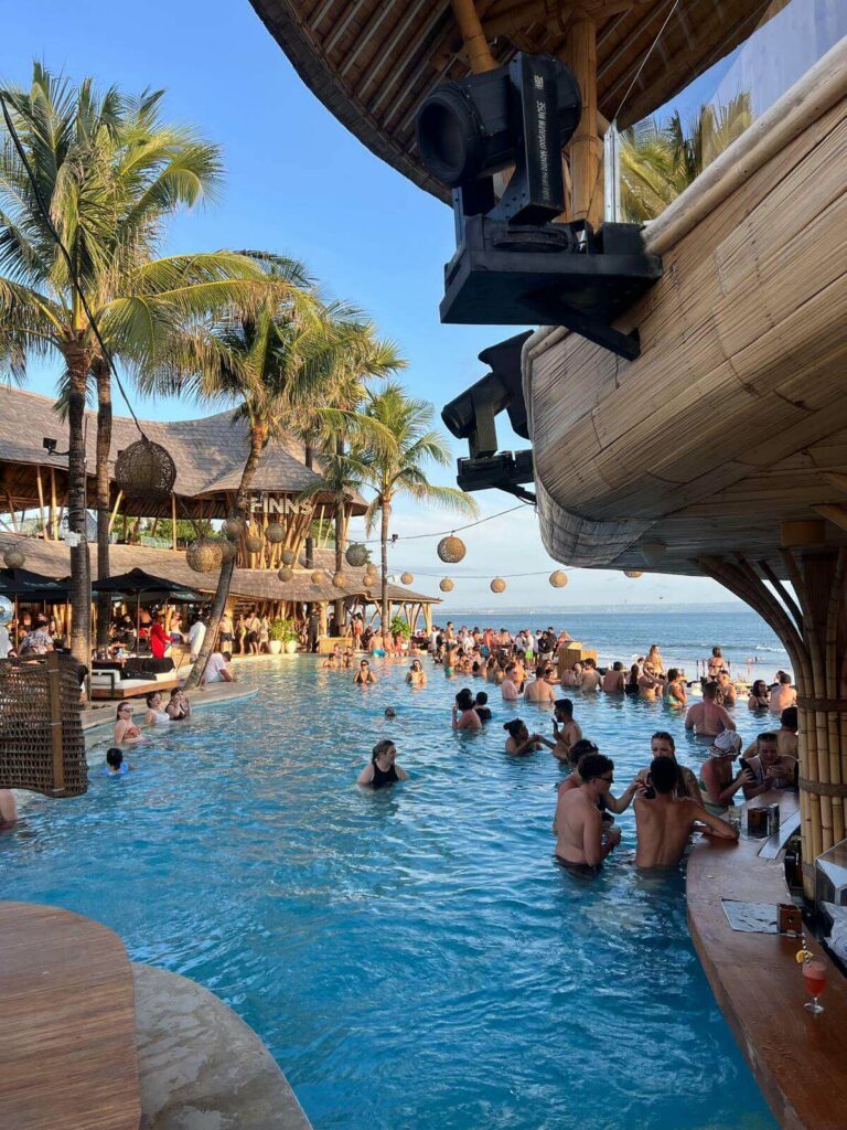 finns beach club canggu pool