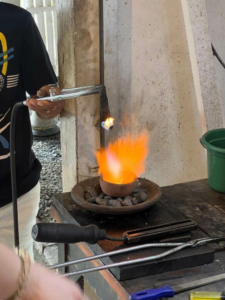 melt silver for silvermaking class in bali