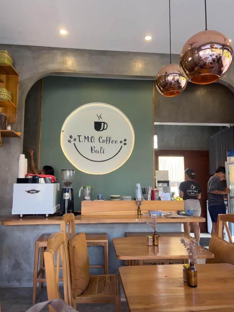 tmo cafe for breakfast and brunch deals in canggu